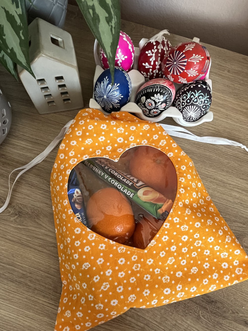 Pytlíček s okénkem M -srdíčko ... — foto 2