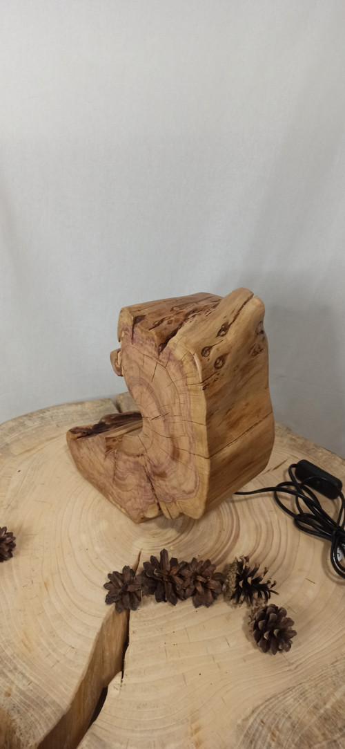 Dřevěná lampička — foto 3