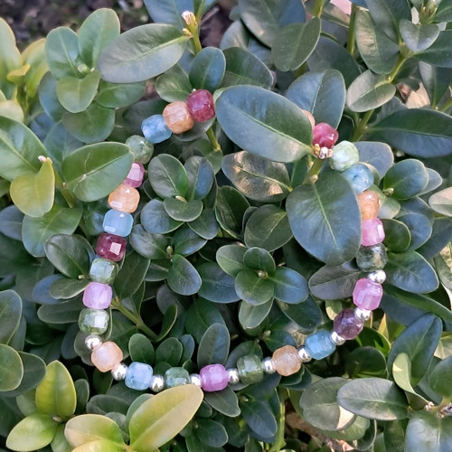 Turmalín multicolor kostičky — foto 4