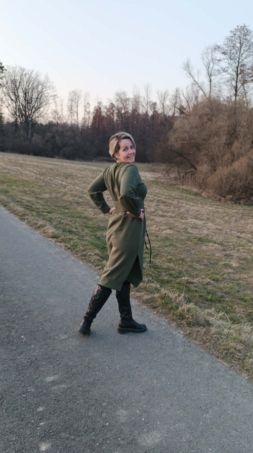 Mikinové šaty,, Not ordi ,, — foto 3