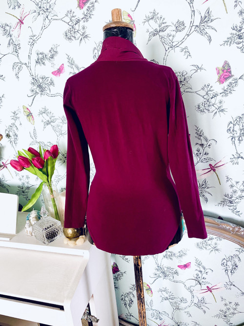 Body elegance ve vínové — foto 3