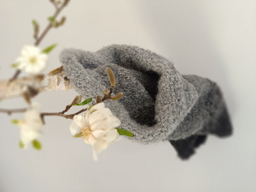 Sivé bouclé — foto 2
