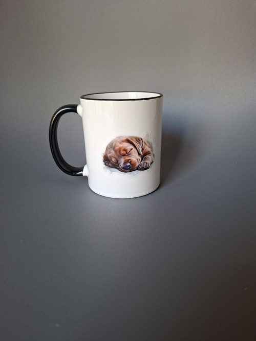 Hrnek s hnědým labradorem — foto 2