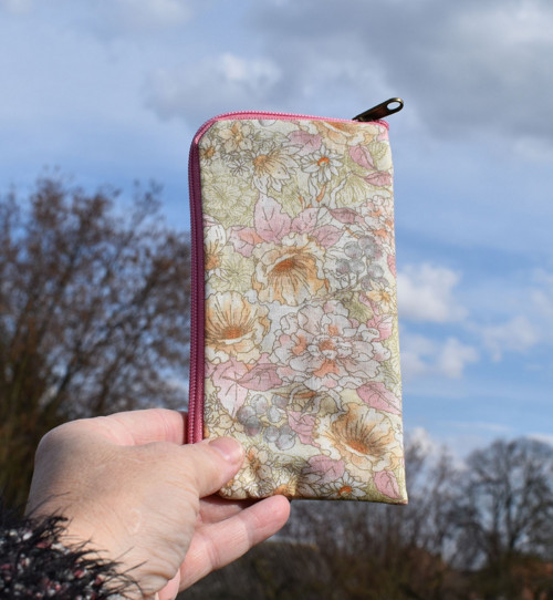 Obal na telefon - Něžné kvítky — foto 6