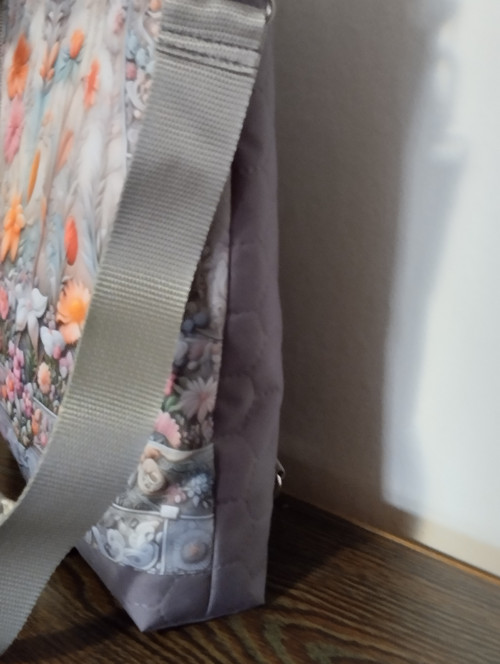 JARNÍ - kabelko-batoh (mírně nepromokavý) — foto 2