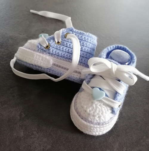 Háčkované kojenecké botky modro-bílé — foto 2