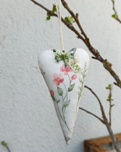 Srdíčko s jarní náladou — foto 3