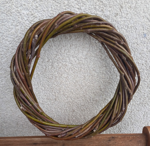 Věnec z proutí průměr cca 22 cm — foto 2