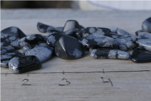 Obsidián sněžný 10 g V3156 — foto 4