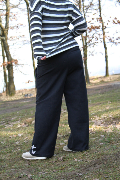 Volné kalhoty ............ XL — foto 4