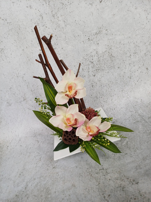 Ikebana s orchidejemi do růžova — foto 6