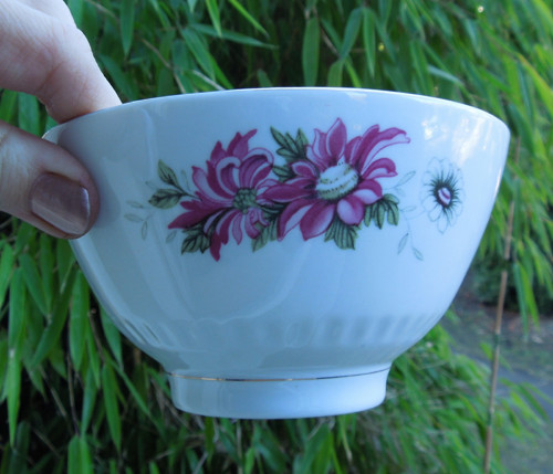 Retro porcelánová miska — foto 2