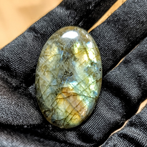 Labradorit, ID 5607, 41x26 mm - výprodej — foto 2