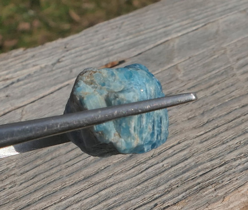 Surový apatit V3183 — foto 2