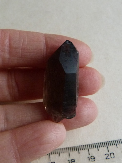 Záhněda - krystal - 3,5 cm (Z4) — foto 2