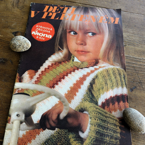 Děti v pleteném ... MONA — foto 2