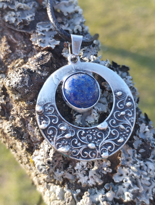 Modrá planeta ( lapis lazuli ) — foto 2