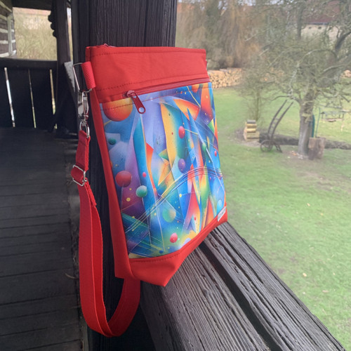 Crossbody kabelka - Barevná geometrie — foto 2