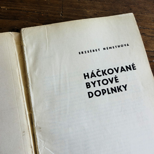 Háčkované bytové doplňky — foto 3
