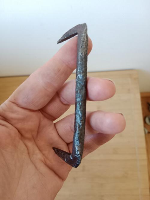 Kovaná kramle historická 9,5 cm — foto 2