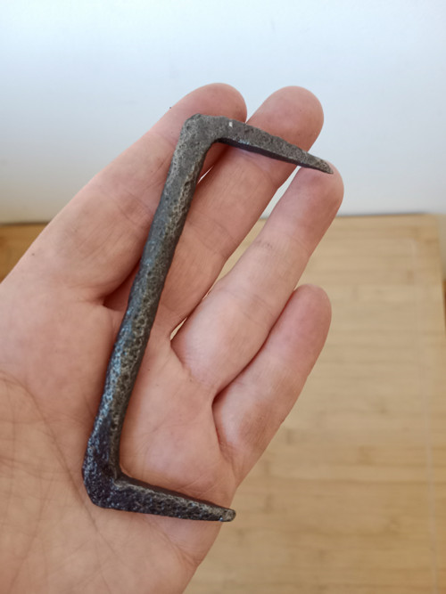 Kovaná kramle historická 9,5 cm — foto 5