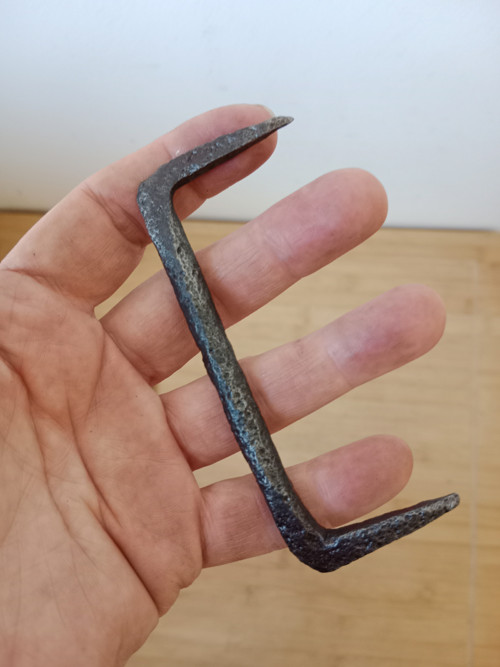 Kovaná kramle historická 9,5 cm — foto 4