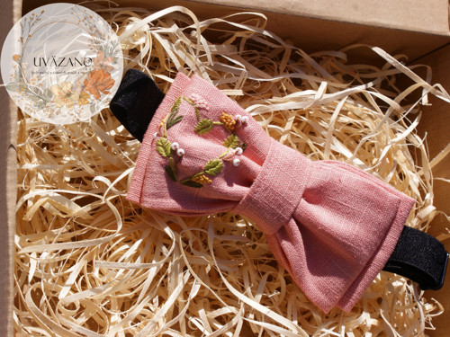 Motýlek meruňková — foto 2
