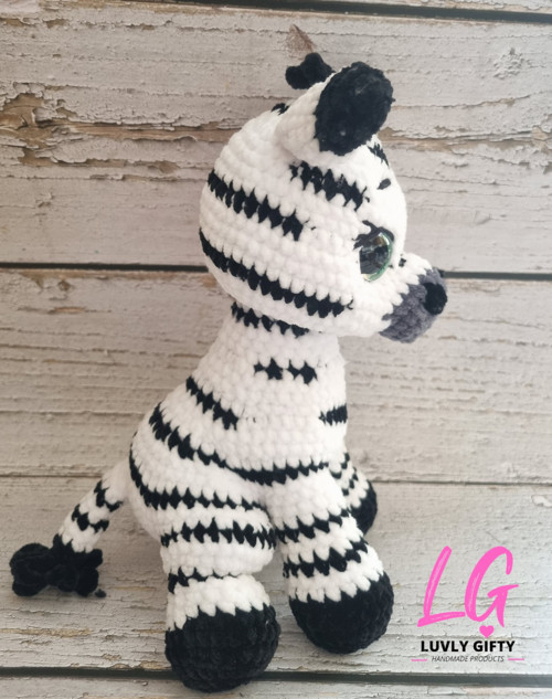 Háčkovaný plyšák hračka Zebra 30cm — foto 2
