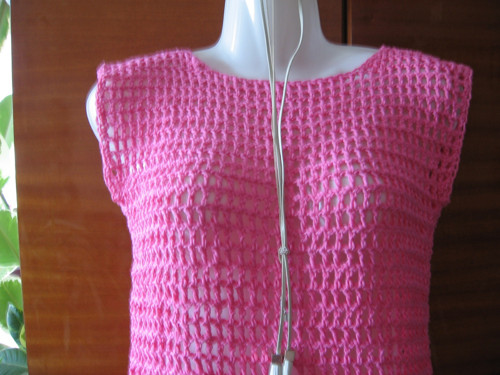 Háčkované tílko v modní růžové š.80-94cm — foto 4