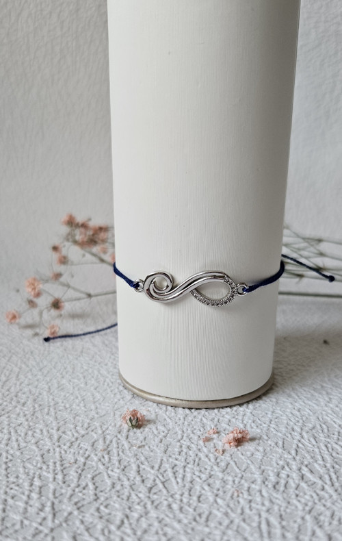 Macramé náramek nekonečno — foto 2