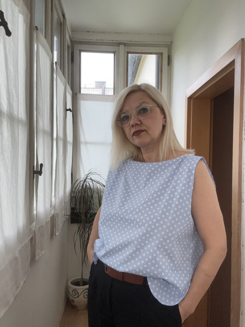 Tunika světle modrá s puntíkem — foto 3