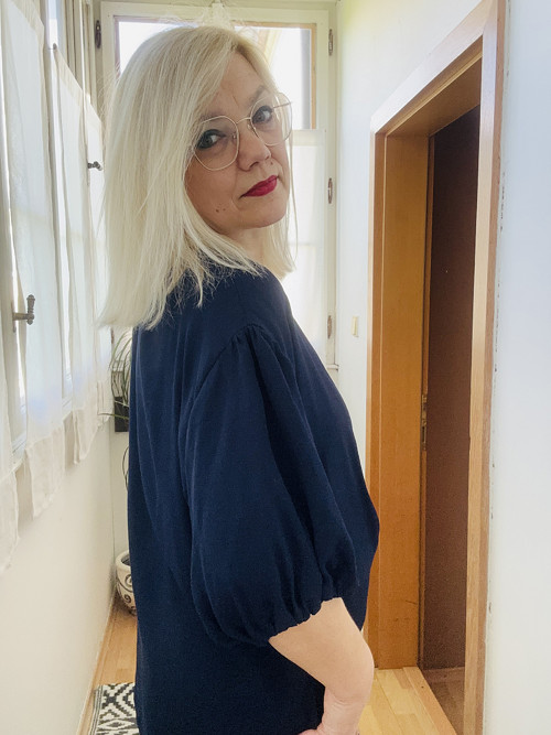 Halenka tmavomodrá — foto 2