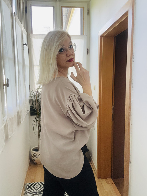 Halenka tělová — foto 3
