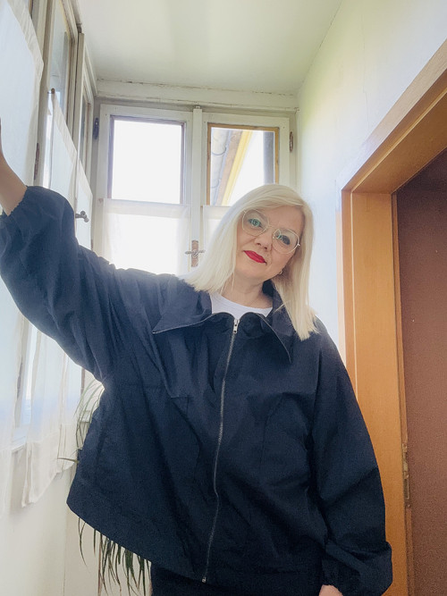 Bunda jarní tmavomodrá — foto 2
