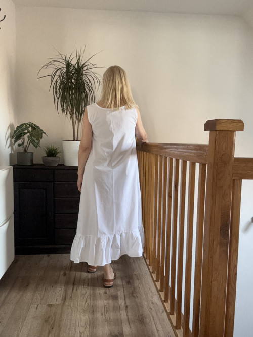 Letní bílé šaty — foto 2