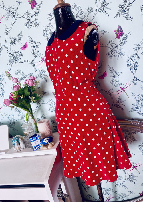 Šaty retro dots — foto 4