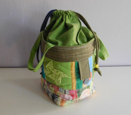 Šity košík na ledacos - patchwork — foto 5