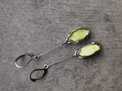 Kiwi opál - náušnice, chirurgická ocel — foto 2