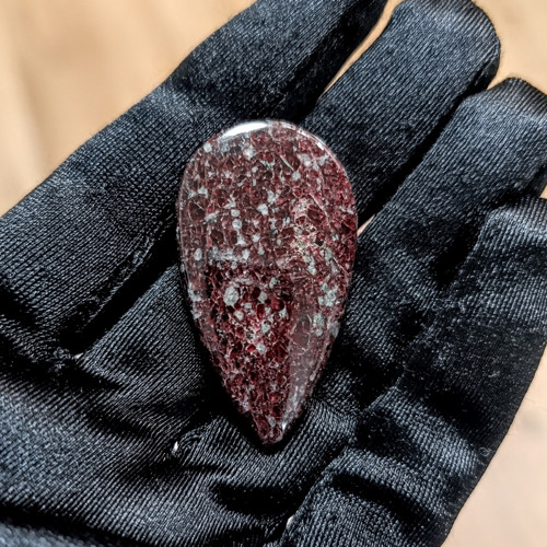 Eudialit, ID 5642, 43x24 mm — foto 2