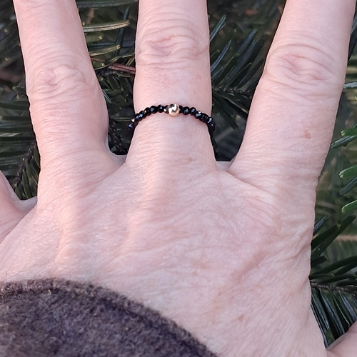 Spinel 1,5 mm prstýnek — foto 3