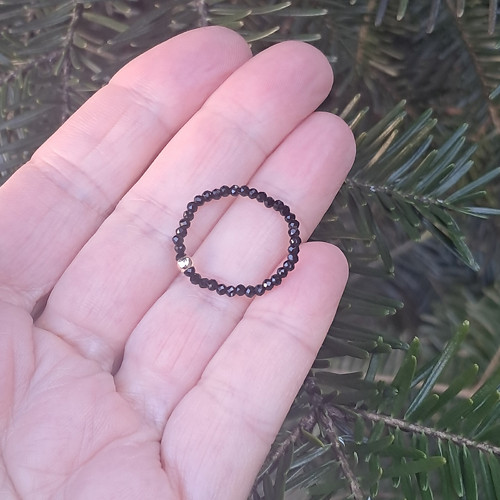 Spinel 1,5 mm prstýnek — foto 5