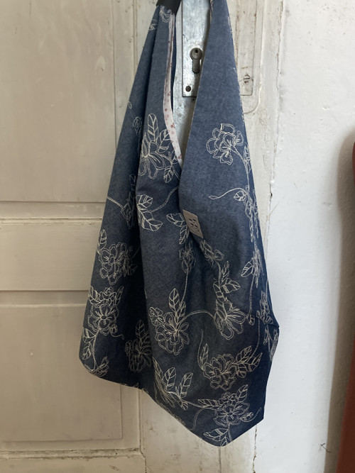 Hobo bag džínová — foto 6
