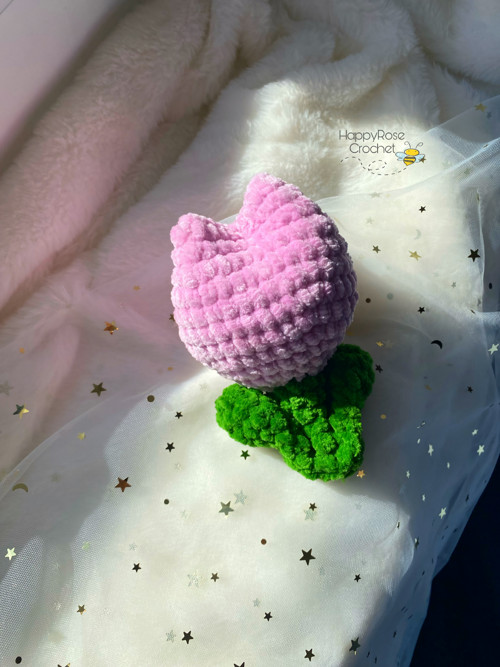 Háčkovaný tulipán — foto 2