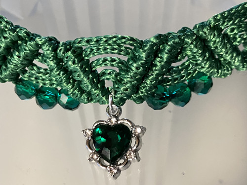 Macramé - drhaný náhrdelník — foto 2