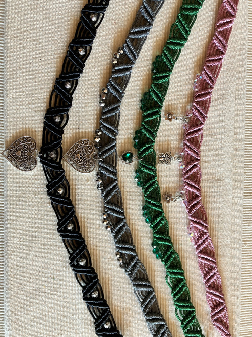 Macramé - drhaný náhrdelník — foto 3