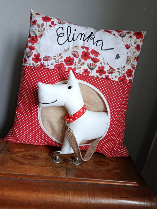 Elinka s vlastní boudičkou — foto 2