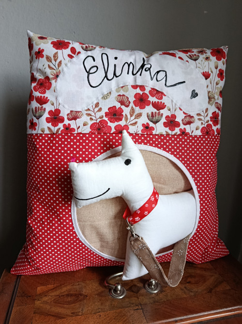 Elinka s vlastní boudičkou — foto 3