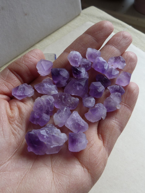 Ametyst krystal - Madagaskar - 26 ks — foto 3