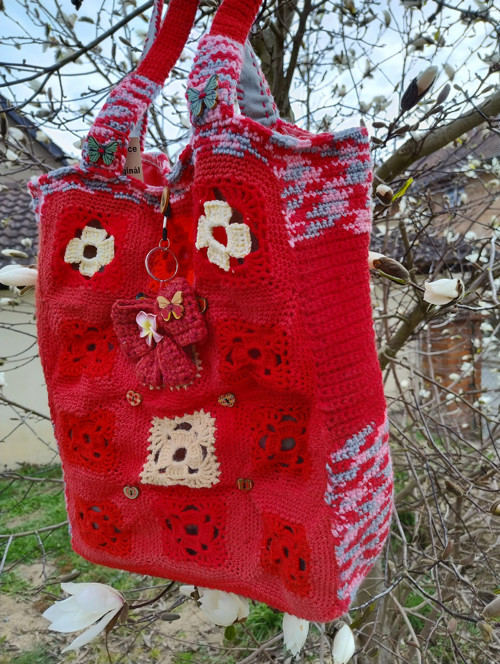 Háčkovaná taška přes rameno — foto 2