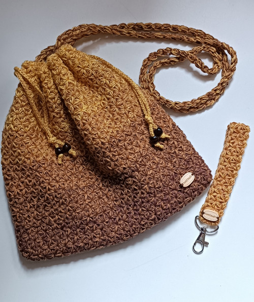 Crossbody kabelka + klíčenka — foto 2